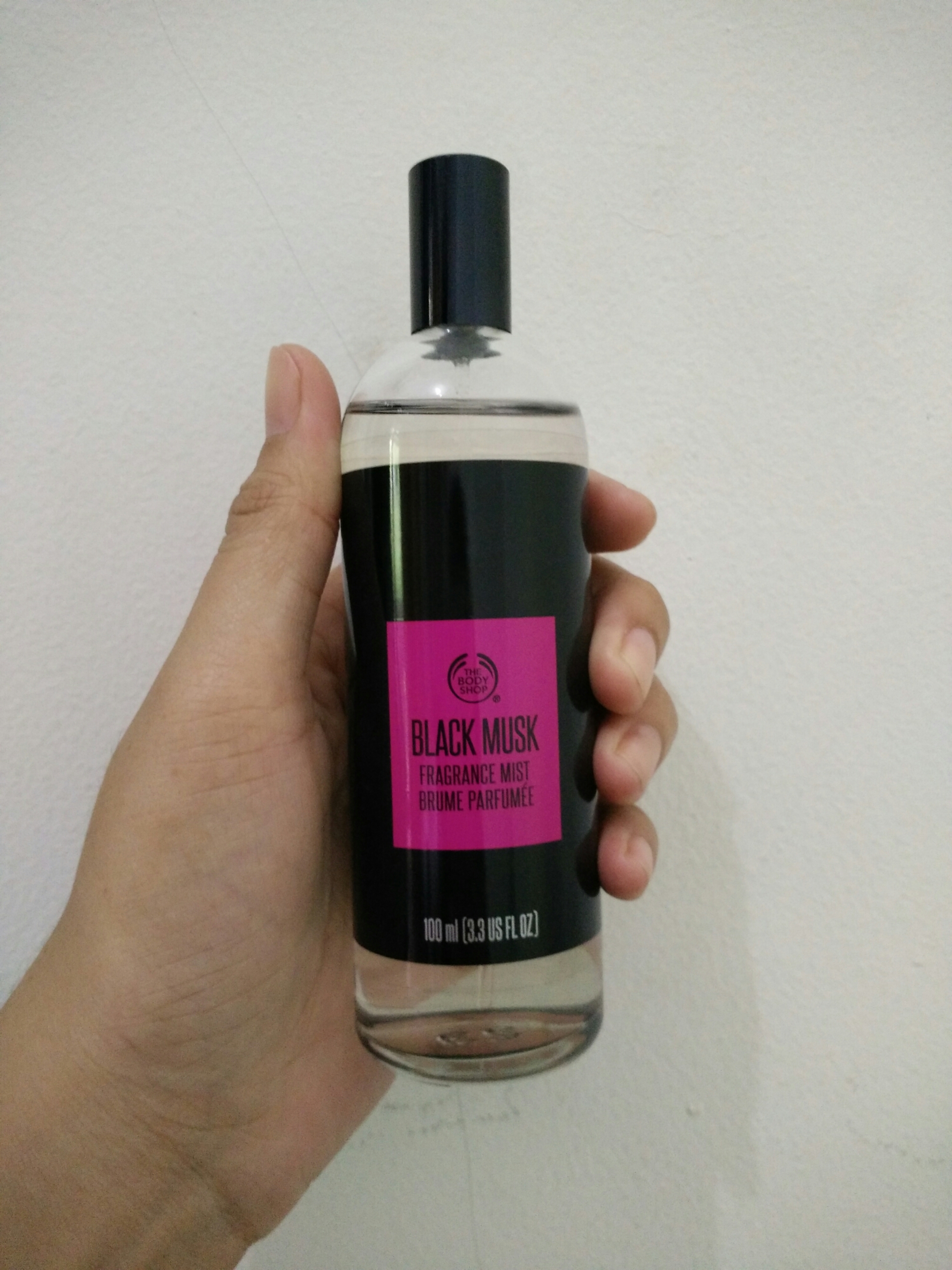 the body shop black musk body mist review